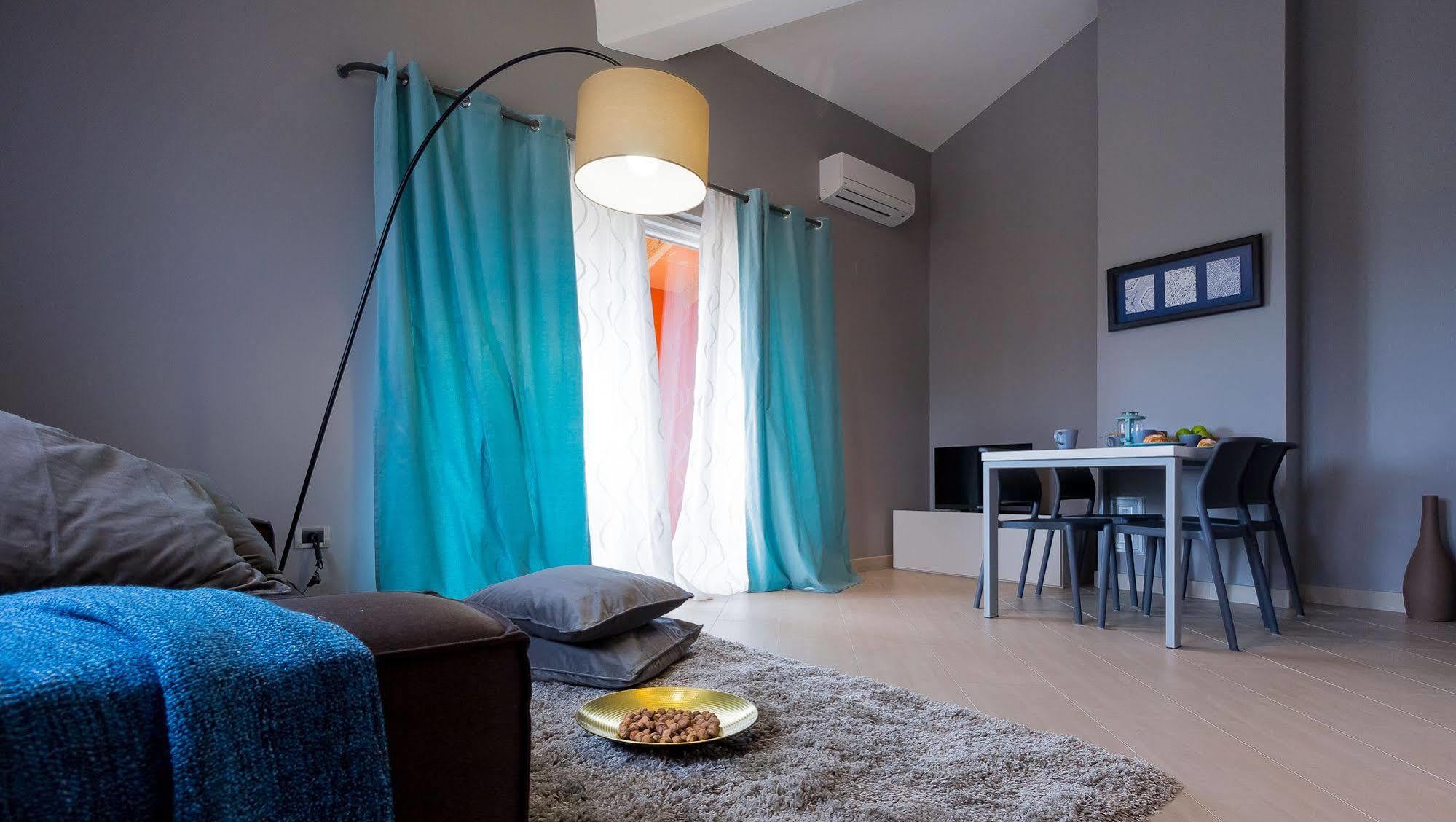 Apartments Stella Ровинско село Екстериор снимка